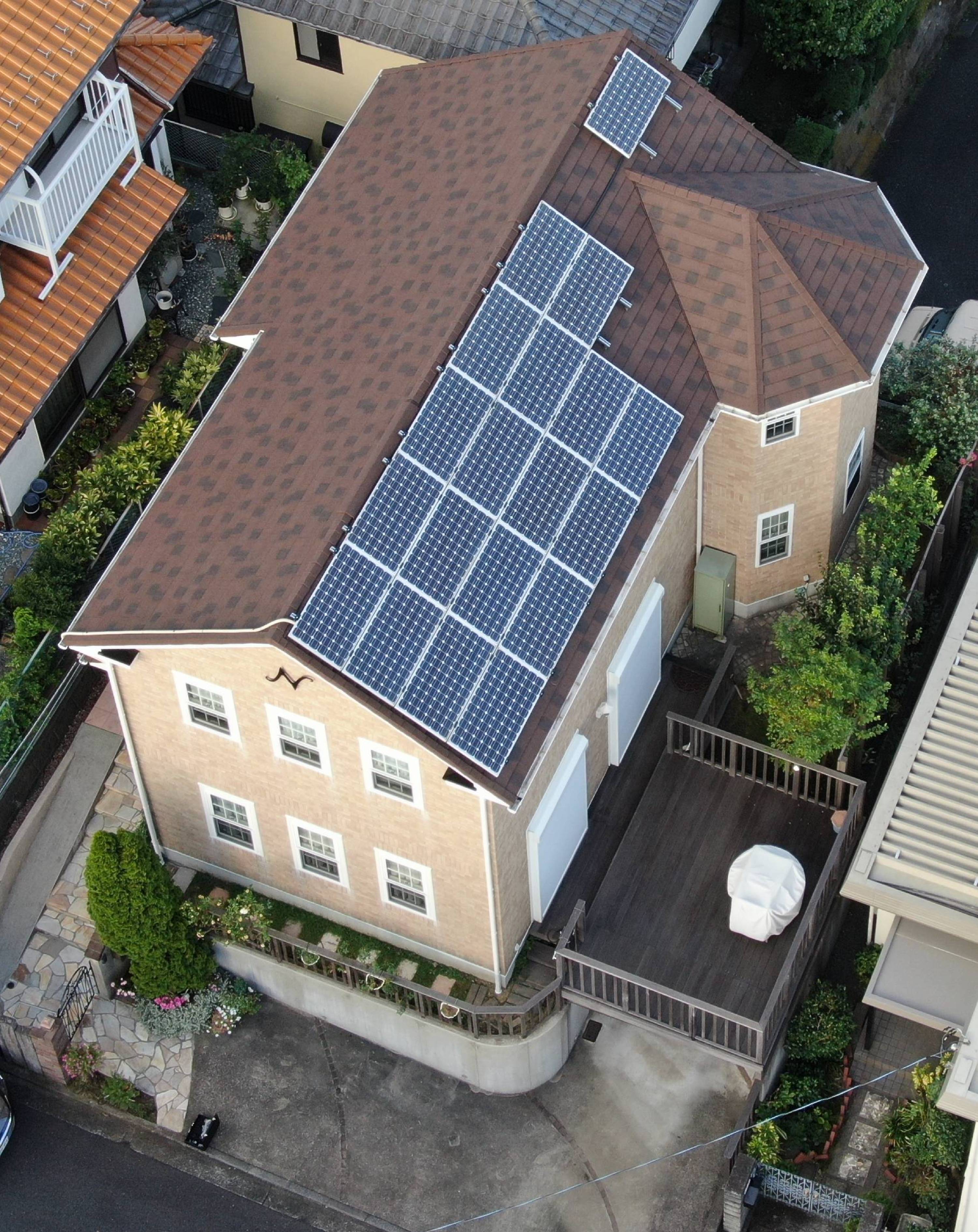屋根葺き替え・塗装工事（太陽光パネル脱着）